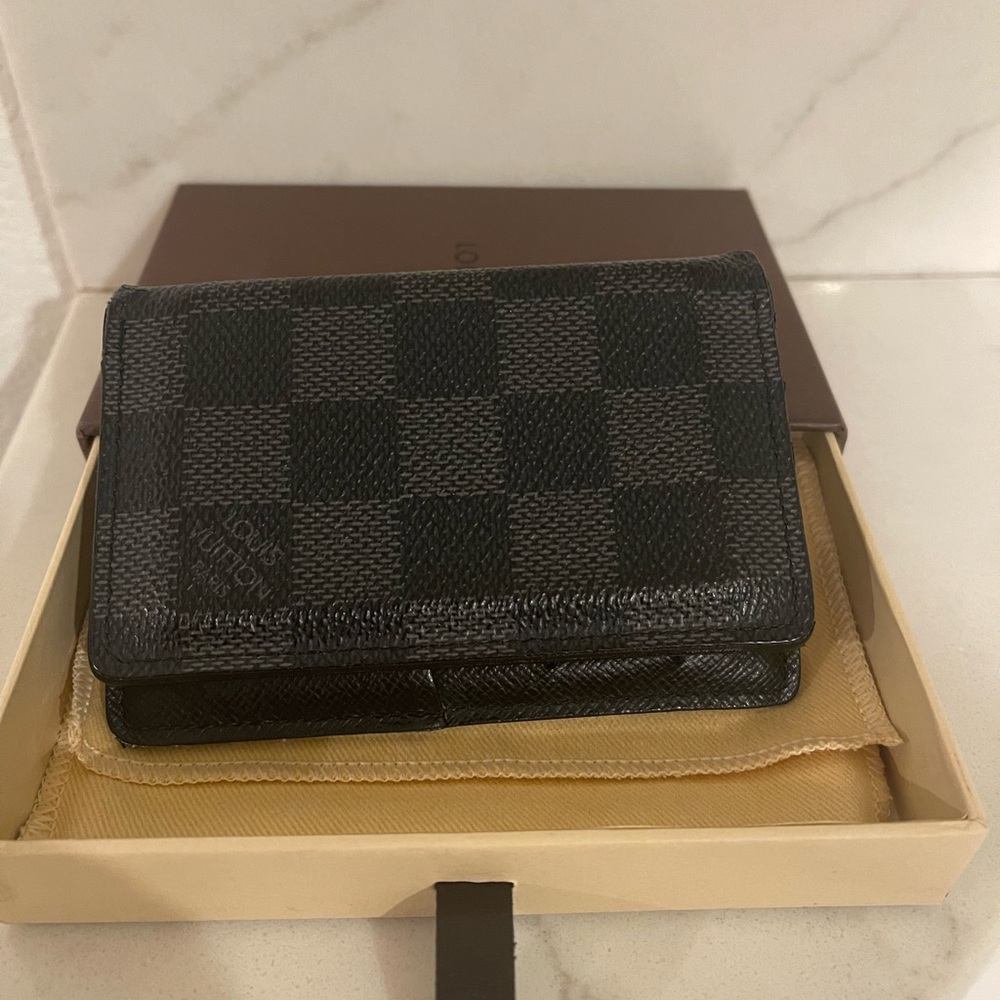 Louis Vuitton Damien Graphite men’s wallet